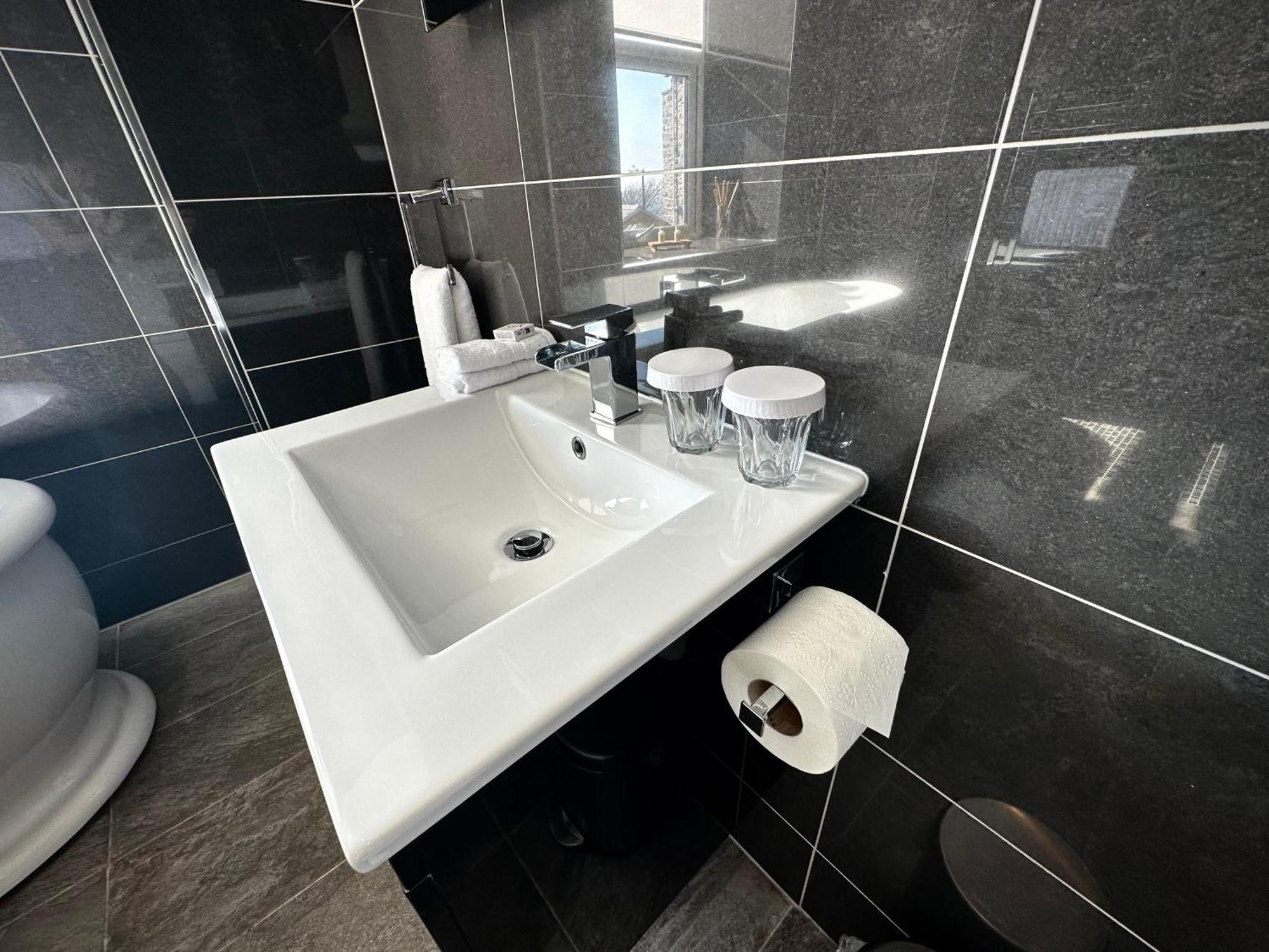 Halvard Apartments At Castletown Luaran gambar